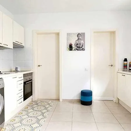 El Ron Ron De Fuerte Apartamento *